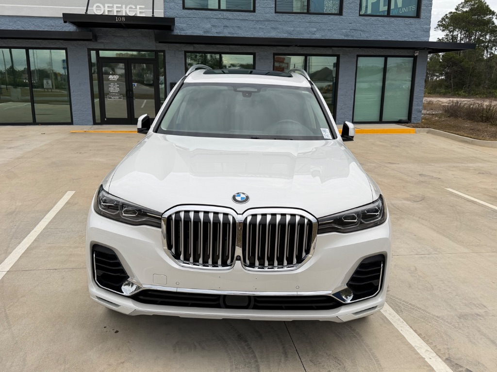 2019 BMW X7 50i