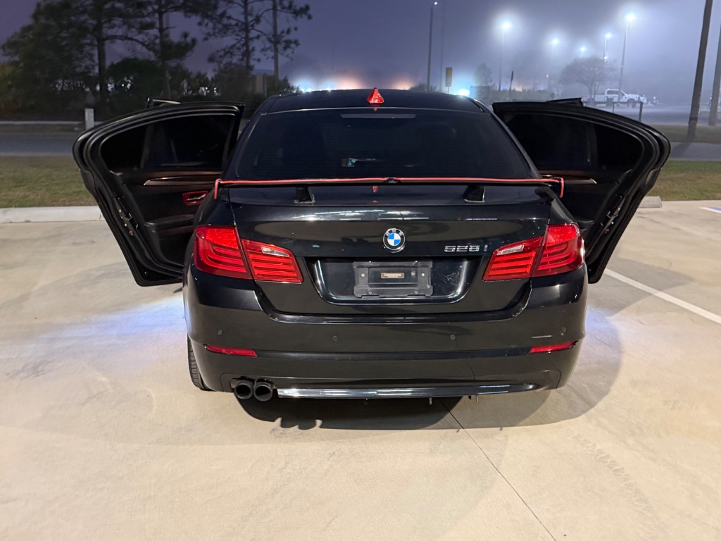 2013 BMW 5 Series 528i - Photo 6